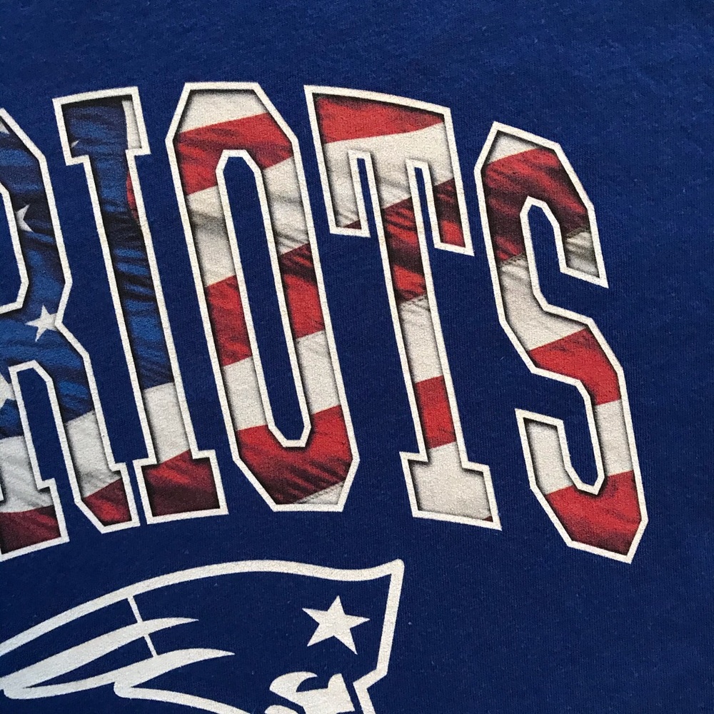 New England Patriots NFL Patriotic T-Shirt Blue - Picture 5 of 11